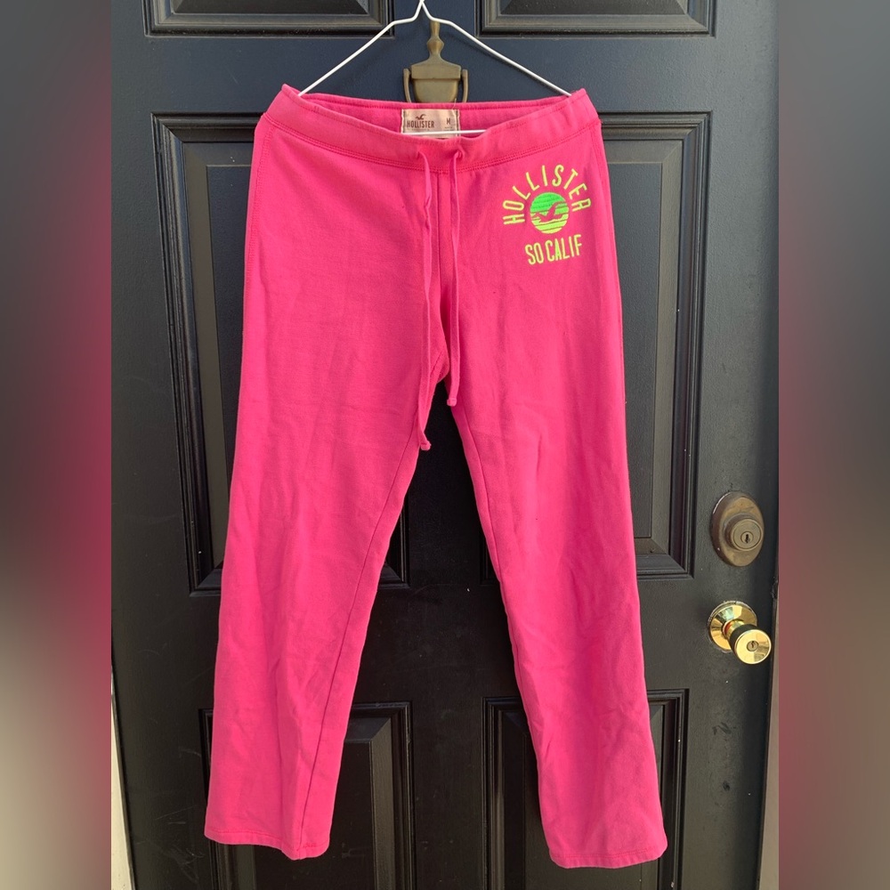 Hollister Co. Women's Pink Joggers | So Calif |